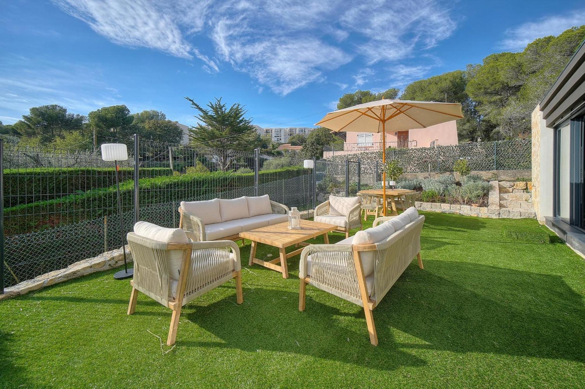 Immogroom - Superbe Villa - Piscine - Vue Mer - Parking - Clim Валлорис Экстерьер фото